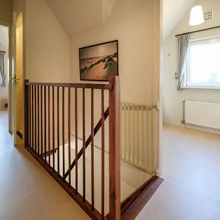 6-person With Garden Hébergement de vacances *