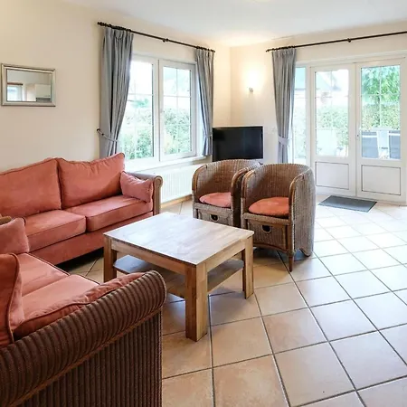 6-person With Garden Sint Maartensvlotbrug