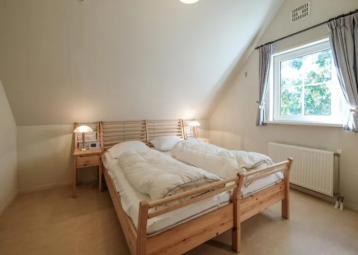 6-person With Garden *