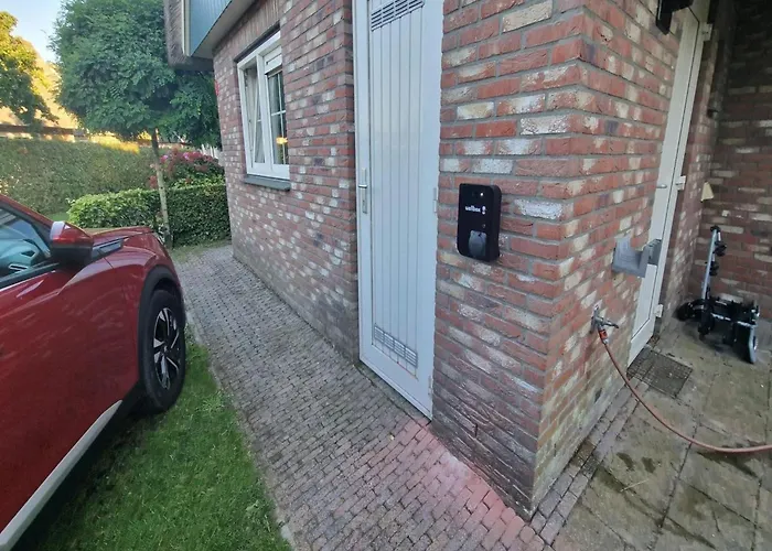 6-person With Garden *