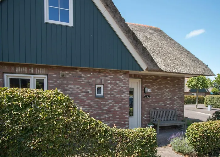 6-person With Garden * Sint Maartensvlotbrug