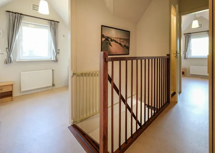 Дом отдыха 6-person With Garden Sint Maartensvlotbrug