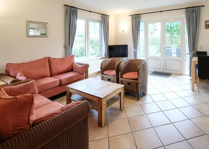 6-person With Garden Sint Maartensvlotbrug