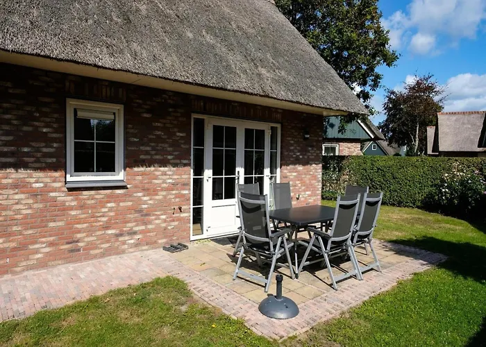 6-person With Garden *